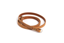 Load image into Gallery viewer, Kameragurt extra schmal mit Niete / RETRO
