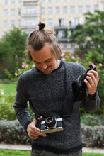 Lade das Bild in den Galerie-Viewer, ÄKKI SÄKKI - FIRST EDITION
