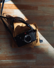 Load image into Gallery viewer, ÄKKI SÄKKI - YELLOW
